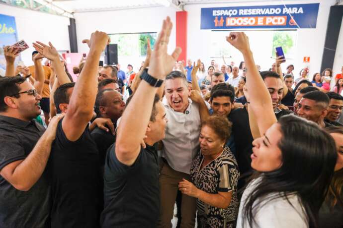 Guto Issa lança pré-candidatura a prefeito