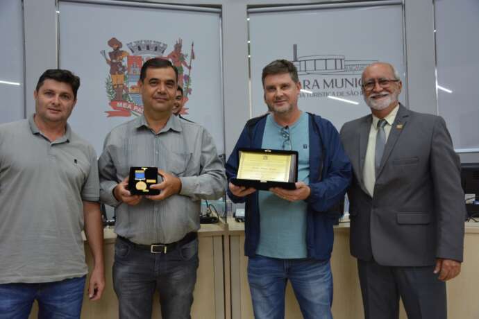 Cláudio Devoglio recebe Medalha “Alencar Martins Gonçalves”.