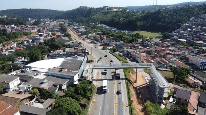 ViaOeste libera a passarela da Raposo Tavares, em Alumínio
