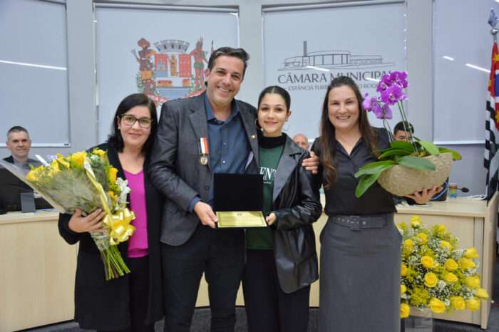 Homenagens, Aniversários e Eventos da Comunidade