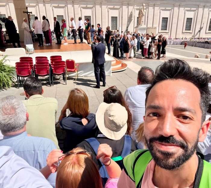 Caminhos de Fé e Amor: Da Missão no Vaticano ao Primeiro Aninho da Liz