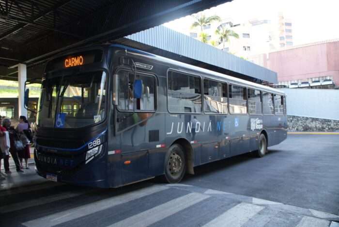 Tarifa de ônibus no cartão é mantida em R$ 2,75 em São Roque