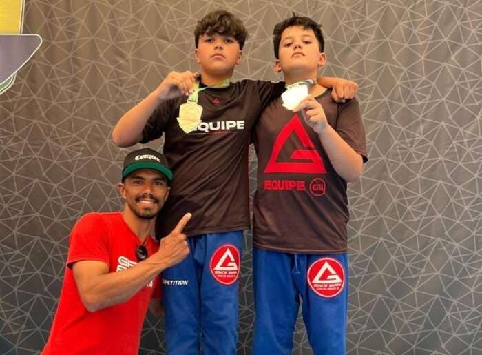 Celso Panda ao lado de João Salvetti e Luis Eduardo Salvetti