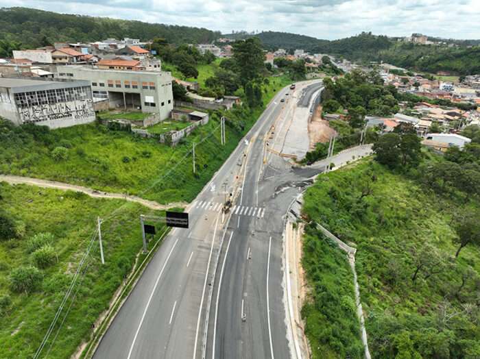 Interdições na Raposo Tavares seguem até hoje (16) em Alumínio