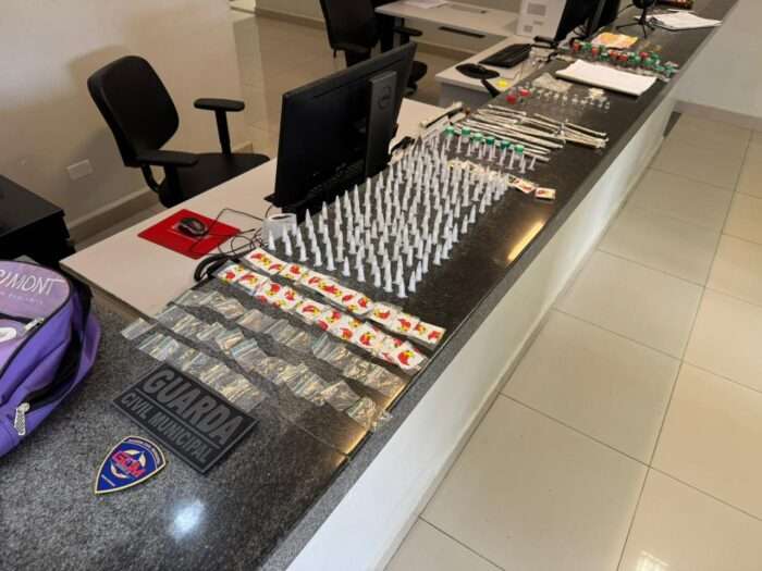 Guarda Civil Municipal de Mairinque prende suspeitos e apreende drogas no bairro Lagoinha