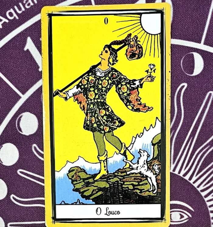 Fim de semana sob a vibração do Arcano O Louco pede desapego, transição e novos caminhos