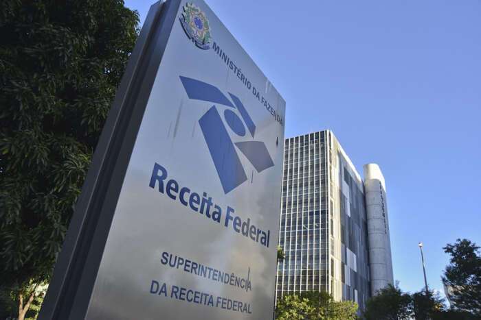 Receita Federal anuncia nesta segunda (16), às 10h, as regras do Imposto de Renda 2026; veja ao vivo no YouTube