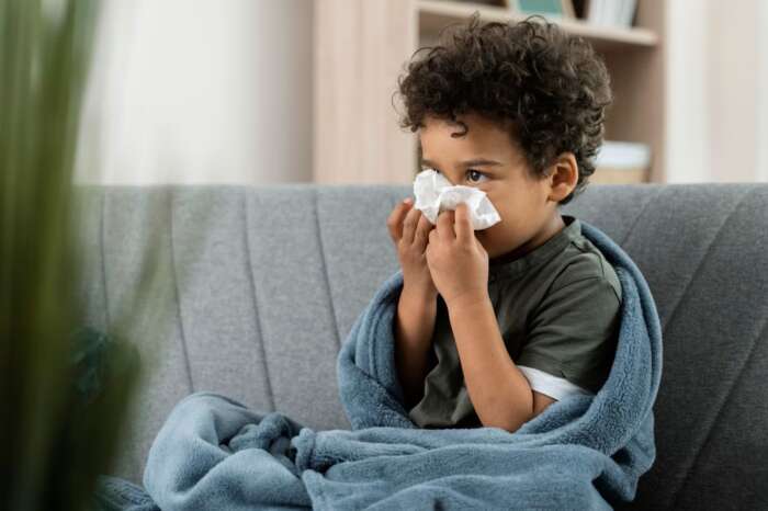 Casos de gripe e vírus respiratórios disparam no Brasil antes do inverno