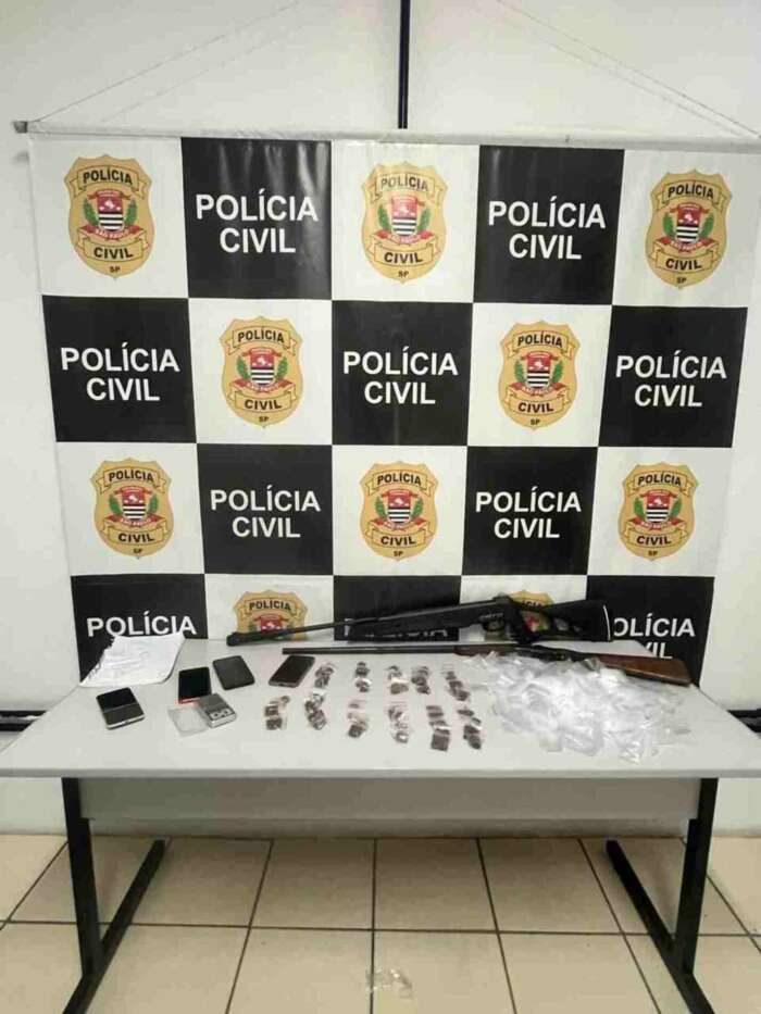 Polícia Civil apreende drogas e armas no bairro Canguera, em São Roque, e prende suspeito em flagrante