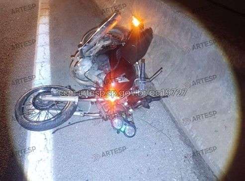 Motociclista morre após acidente envolvendo carreta e dois veículos na Raposo Tavares em Sorocaba