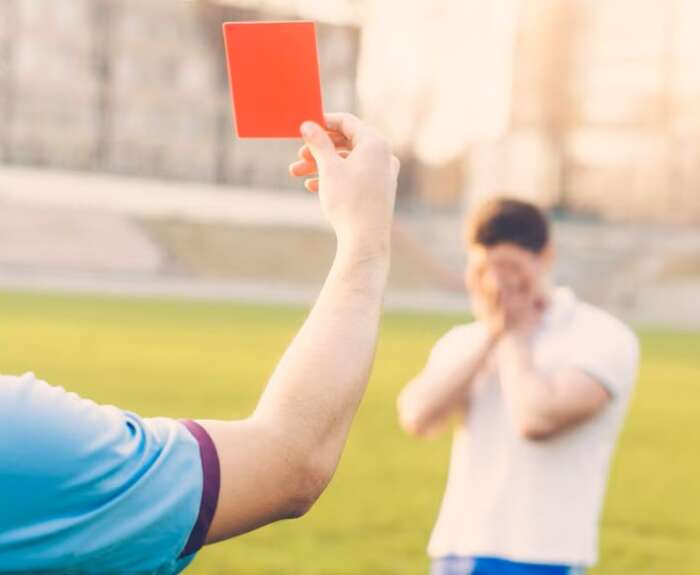 Copa do Mundo 2026 começa com três expulsões e se torna recorde