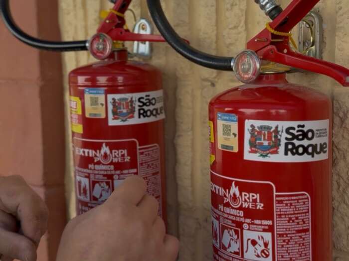 Volta às aulas: São Roque amplia segurança nas escolas com mais de 660 extintores