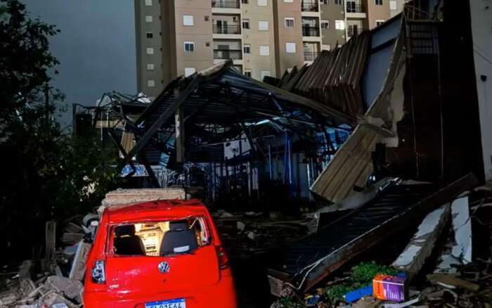 Temporal com ventos de 70 km/h mata idoso e deixa Ribeirão Preto sem energia, água e internet