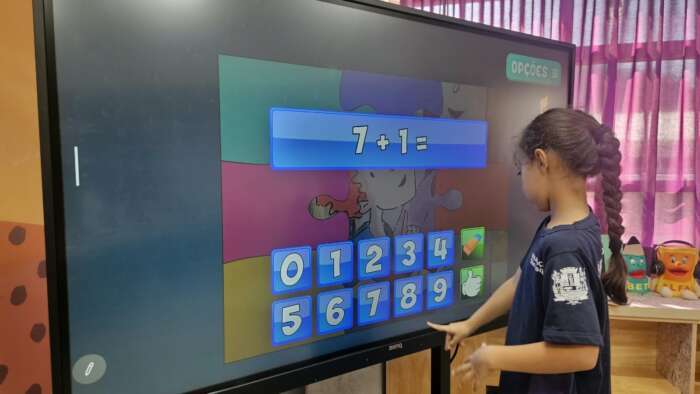 Escola do Futuro de São Roque amplia uso de tecnologia com jogos de alfabetização e matemática